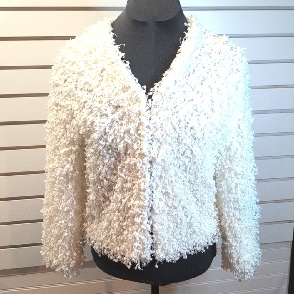 Stellah Shaggy Knit Sweater/Jacket Size Small Ivory EUC